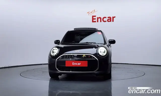 Mini Cooper 2024 2.0 автомат (гидро), миниатюра 3