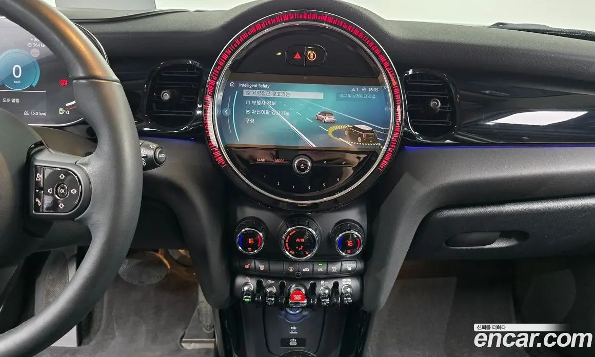Mini Cooper 2024 1.5 автомат (гидро), фото 14