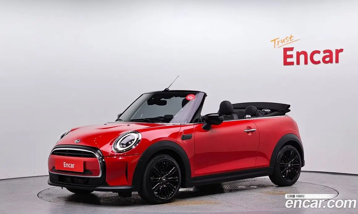 Mini Cooper Convertible 2024 1.5 автомат (гидро), фото 1 Mini Cooper Convertible 2024 1.5 автомат (гидро), фото 1