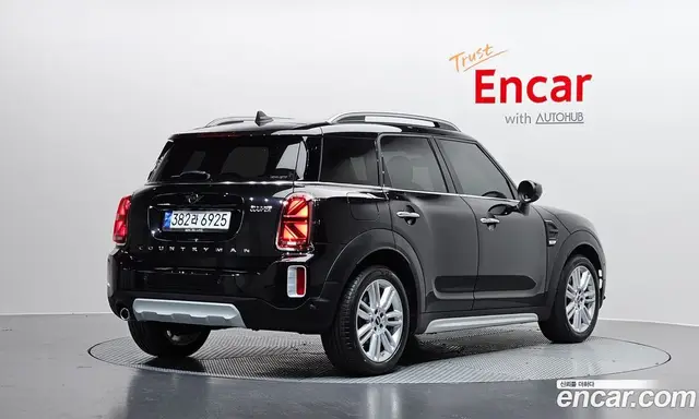 Mini Countryman, 2023, 55 694 км
