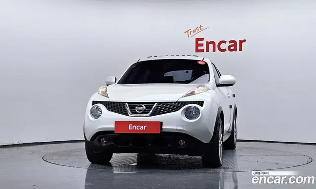 Nissan Juke 2014 1.6 автомат (гидро), миниатюра 3