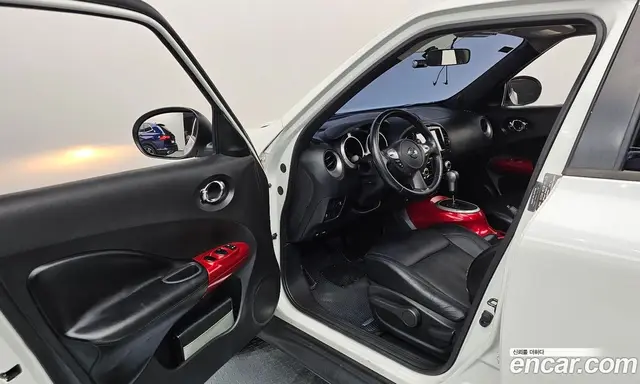 Nissan Juke 2014 1.6 автомат (гидро), миниатюра 10