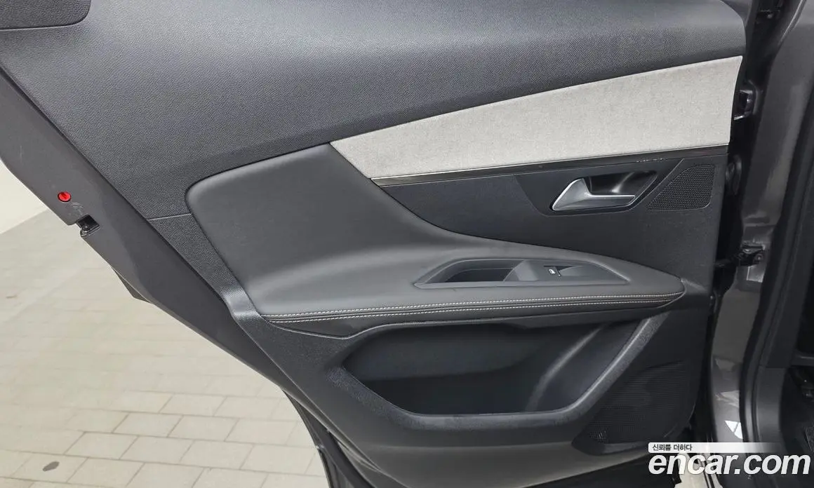 Peugeot 3008 2021 1.5 автомат (гидро), фото 15 Peugeot 3008 2021 1.5 автомат (гидро), фото 15