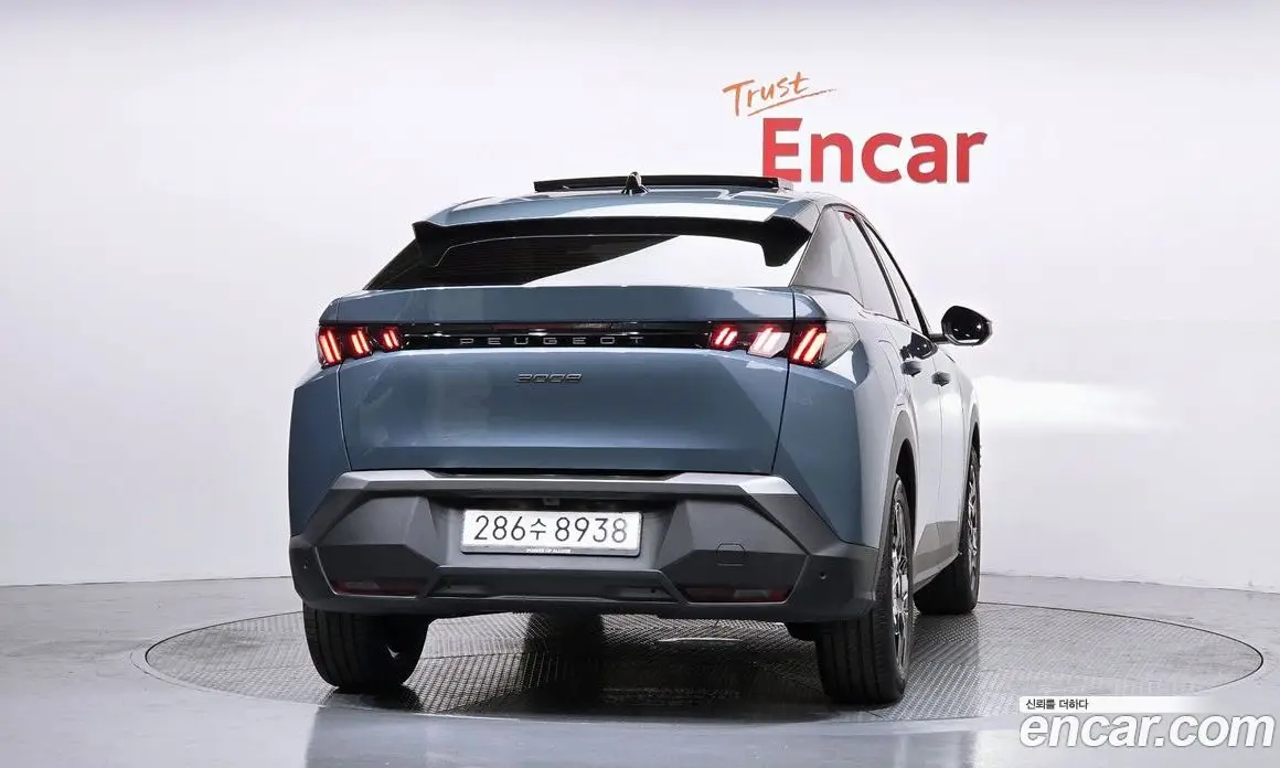Peugeot 3008 2025 1.2 автомат (гидро), фото 4