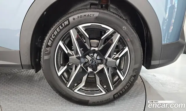 Peugeot 3008 2025 1.2 автомат (гидро), миниатюра 7