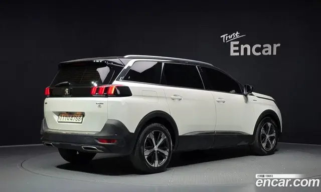 Peugeot 5008 2018 1.6 автомат (гидро), миниатюра 2 Peugeot 5008 2018 1.6 автомат (гидро), миниатюра 2