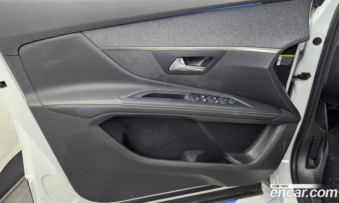 Peugeot 5008 2018 1.6 автомат (гидро), фото 13 Peugeot 5008 2018 1.6 автомат (гидро), фото 13