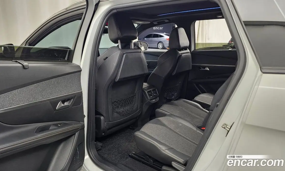 Peugeot 5008 2018 1.6 автомат (гидро), фото 15 Peugeot 5008 2018 1.6 автомат (гидро), фото 15