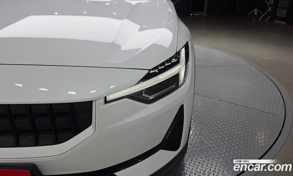 Polestar Polestar 2 2022 0.2 автомат (гидро), фото 8 Polestar Polestar 2 2022 0.2 автомат (гидро), фото 8