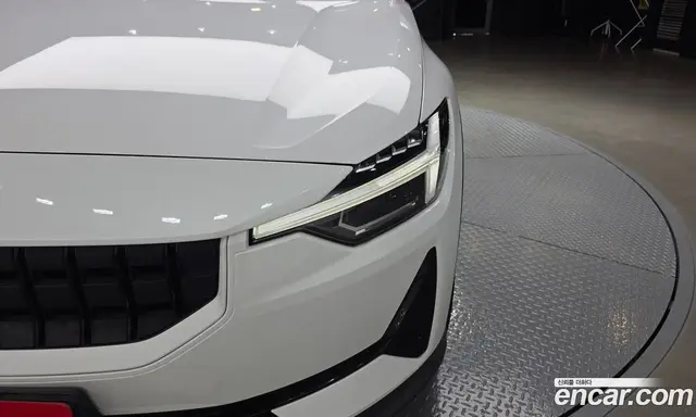 Polestar Polestar 2 2022 0.2 автомат (гидро), миниатюра 8 Polestar Polestar 2 2022 0.2 автомат (гидро), миниатюра 8