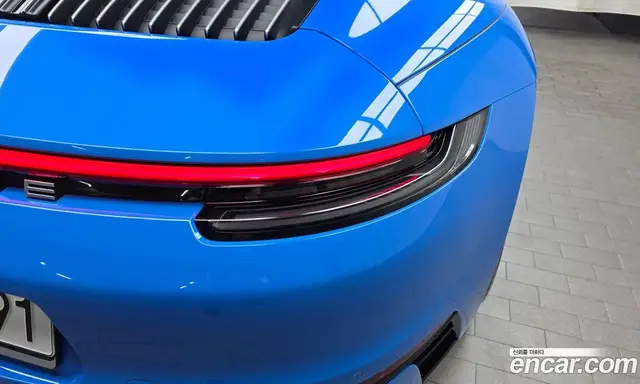 Porsche 911 2023 3.0 автомат (гидро), миниатюра 9