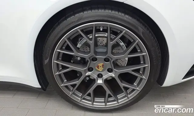 Porsche 911 2024 3.0 автомат (гидро), миниатюра 7