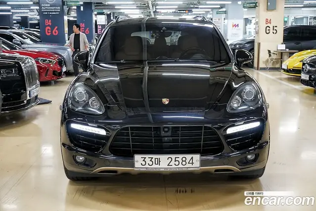 Porsche Cayenne 2013 4.8 автомат (гидро), миниатюра 3 Porsche Cayenne 2013 4.8 автомат (гидро), миниатюра 3