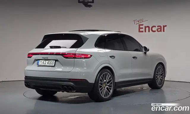 Porsche Cayenne, 2022, 33 928 км