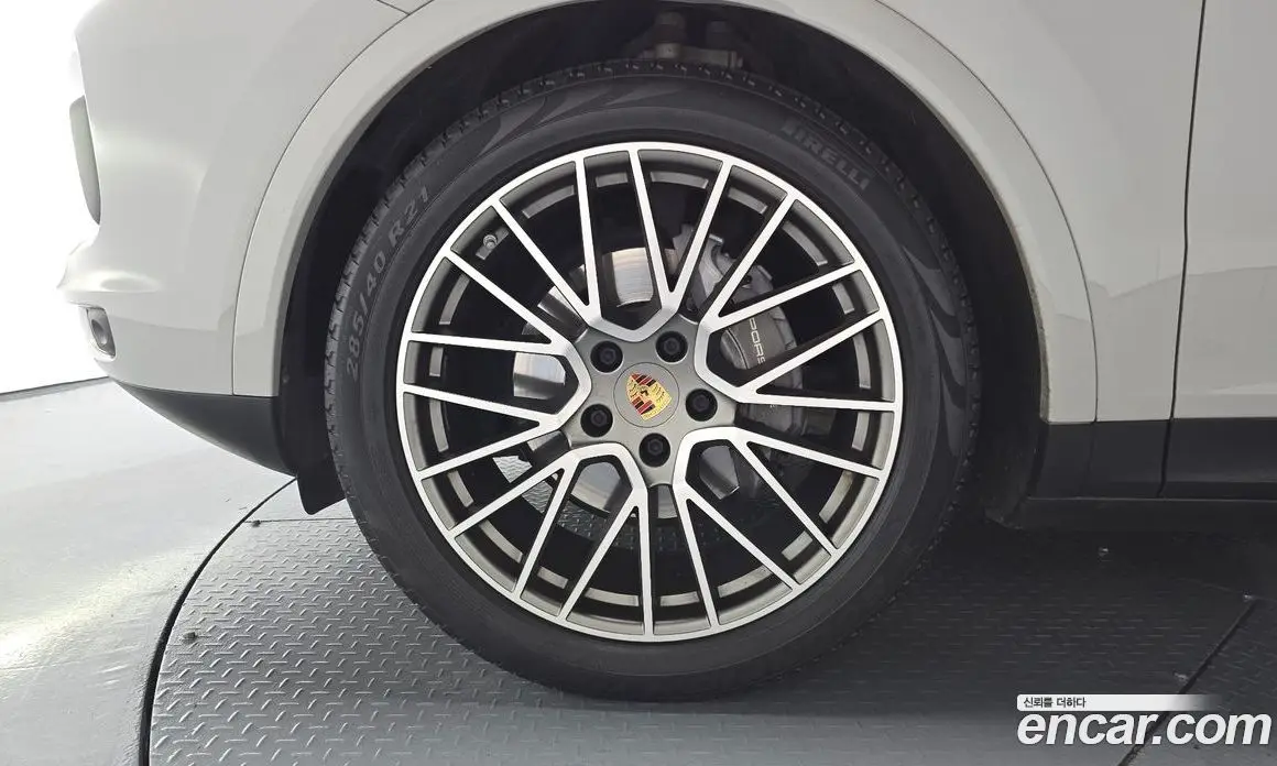 Porsche Cayenne 2022 3.0 автомат (гидро), фото 4 Porsche Cayenne 2022 3.0 автомат (гидро), фото 4