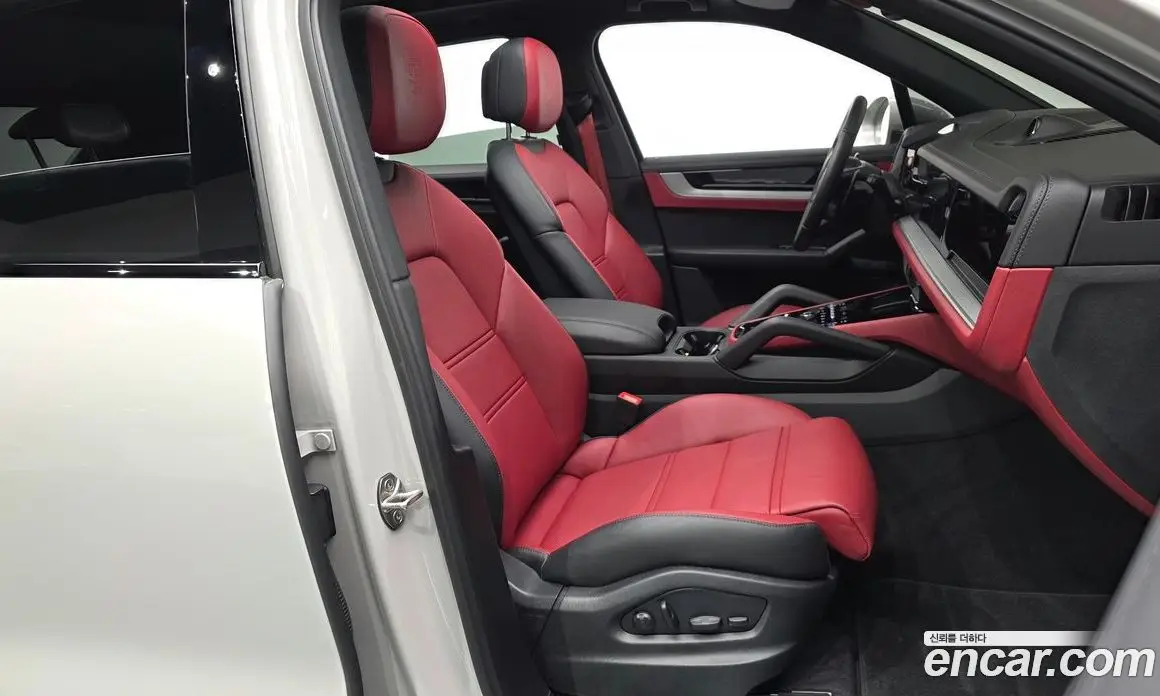 Porsche Cayenne 2024 3.0 автомат (гидро), фото 16 Porsche Cayenne 2024 3.0 автомат (гидро), фото 16