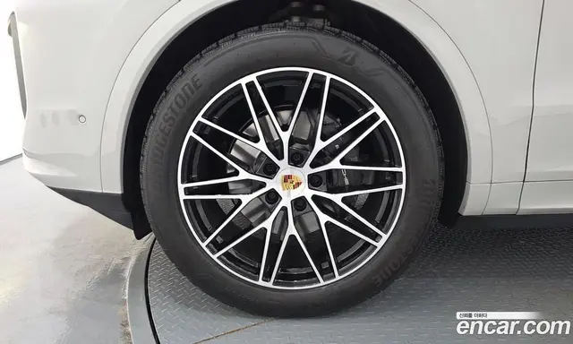 Porsche Cayenne 2024 3.0 автомат (гидро), миниатюра 4 Porsche Cayenne 2024 3.0 автомат (гидро), миниатюра 4