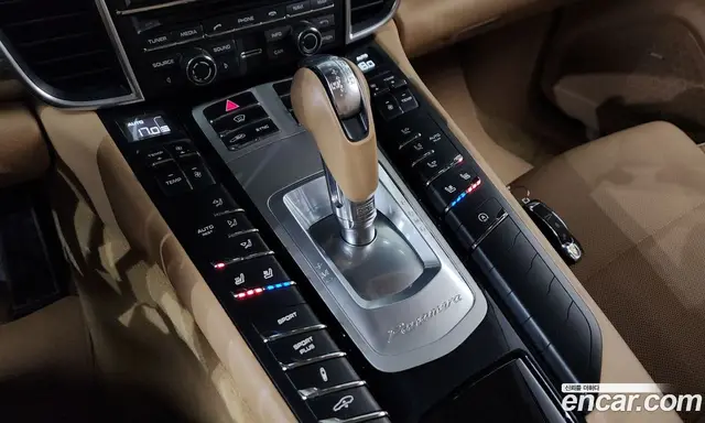 Porsche Panamera 2016 3.6 автомат (гидро), миниатюра 11 Porsche Panamera 2016 3.6 автомат (гидро), миниатюра 11