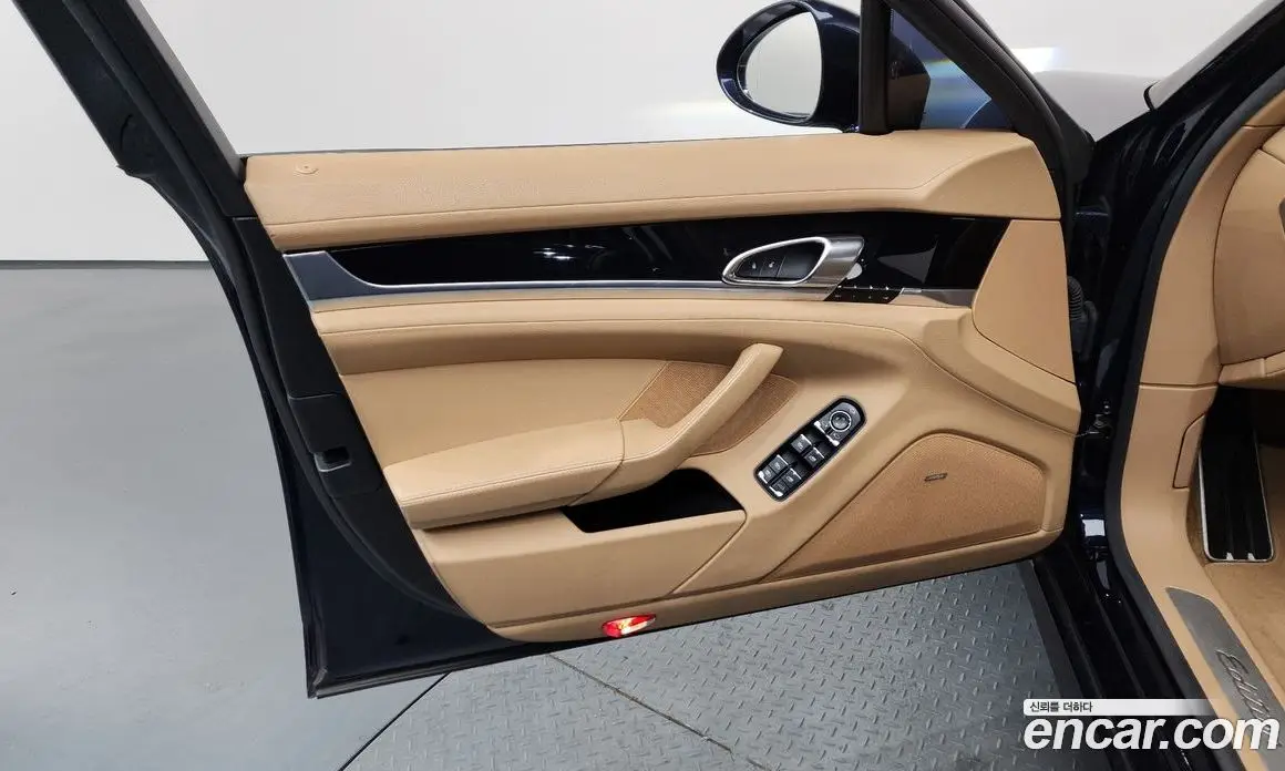 Porsche Panamera 2016 3.6 автомат (гидро), фото 13 Porsche Panamera 2016 3.6 автомат (гидро), фото 13