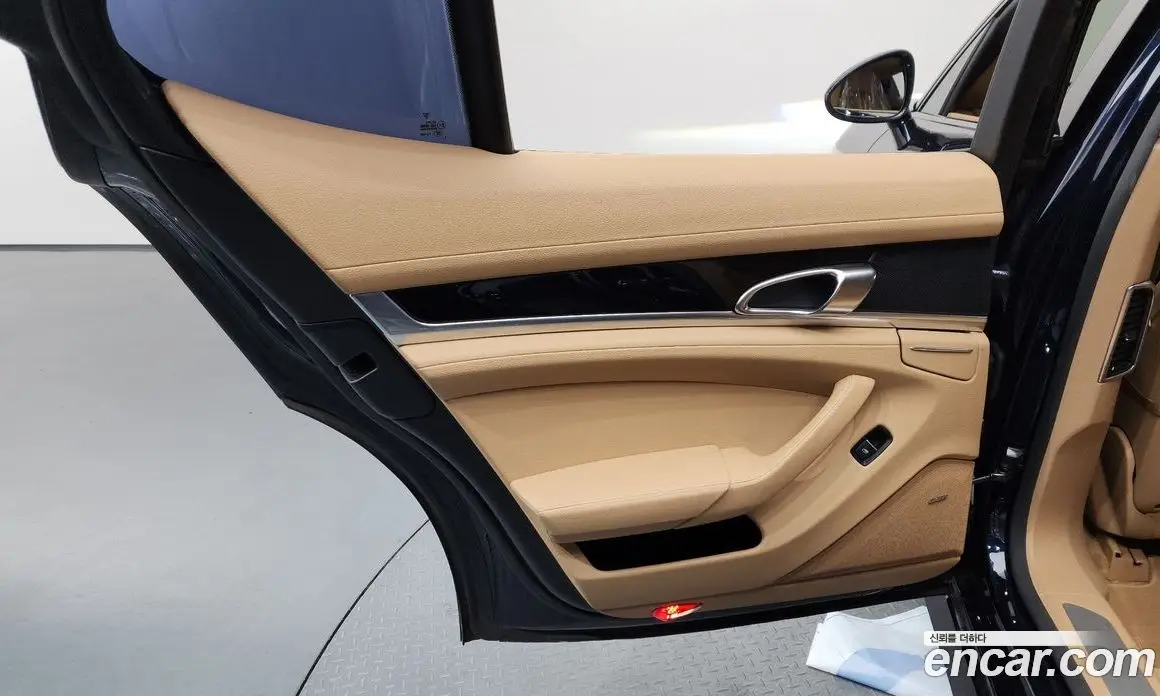 Porsche Panamera 2016 3.6 автомат (гидро), фото 14 Porsche Panamera 2016 3.6 автомат (гидро), фото 14