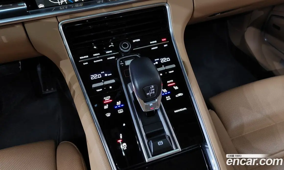 Porsche Panamera 2018 2.9 автомат (гидро), фото 12