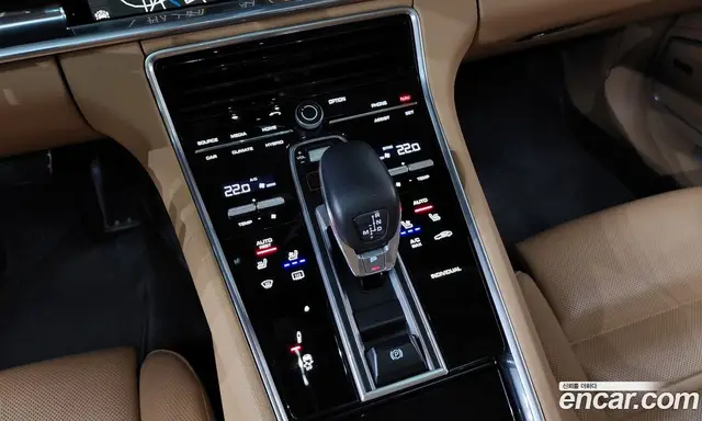 Porsche Panamera 2018 2.9 автомат (гидро), миниатюра 12