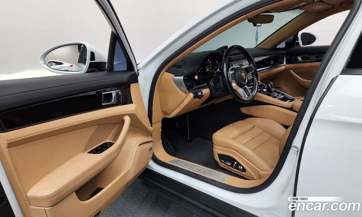 Porsche Panamera 2018 2.9 автомат (гидро), фото 13