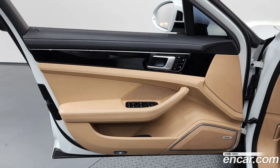 Porsche Panamera 2018 2.9 автомат (гидро), фото 14