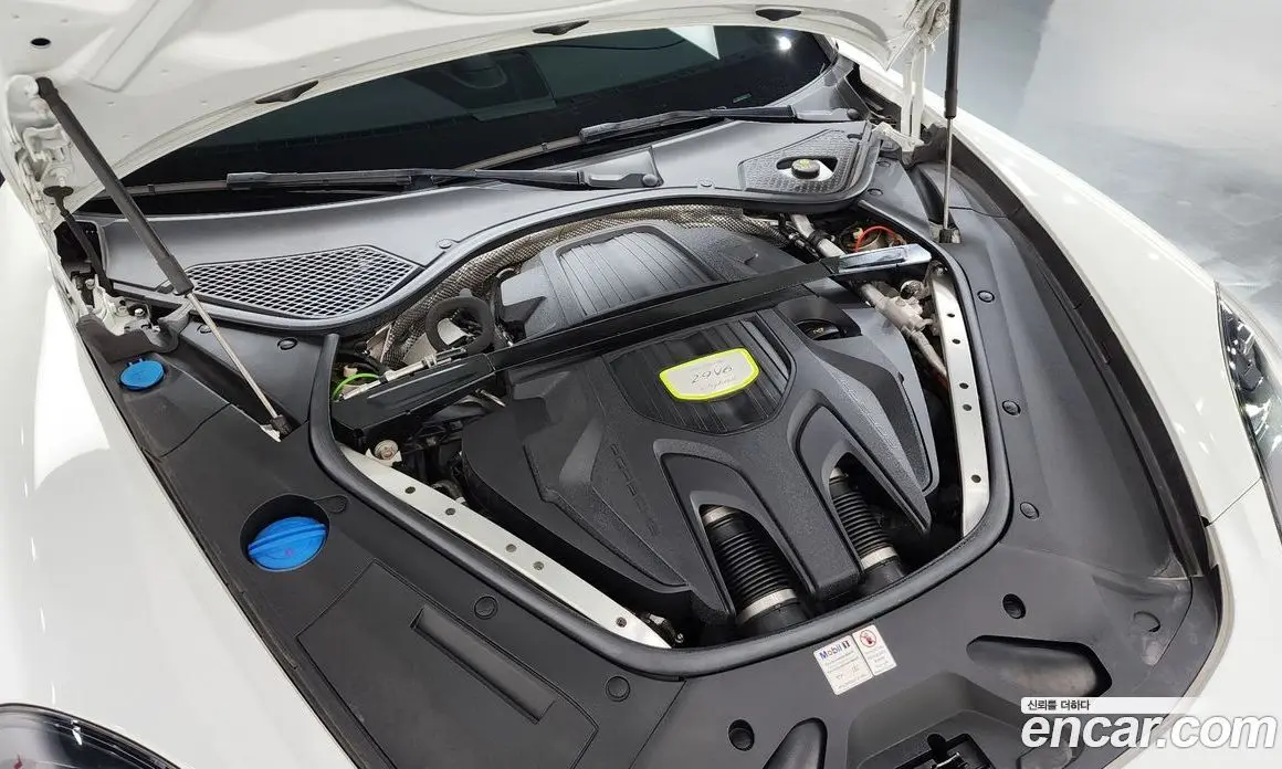 Porsche Panamera 2018 2.9 автомат (гидро), фото 6