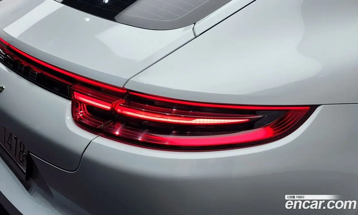 Porsche Panamera 2018 2.9 автомат (гидро), фото 9