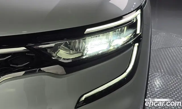 Renault (Samsung) QM6 2021 2.0 автомат (гидро), миниатюра 8 Renault (Samsung) QM6 2021 2.0 автомат (гидро), миниатюра 8