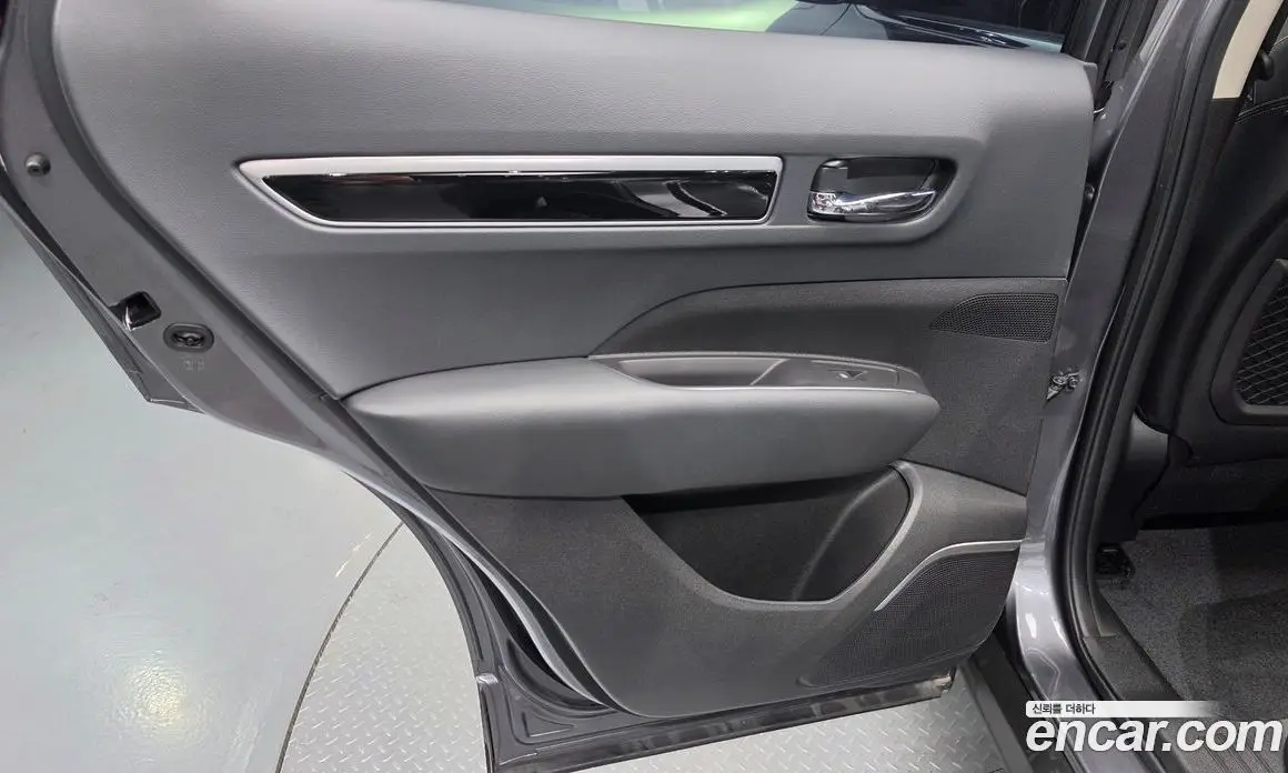 Renault (Samsung) QM6 2023 2.0 автомат (гидро), фото 14 Renault (Samsung) QM6 2023 2.0 автомат (гидро), фото 14