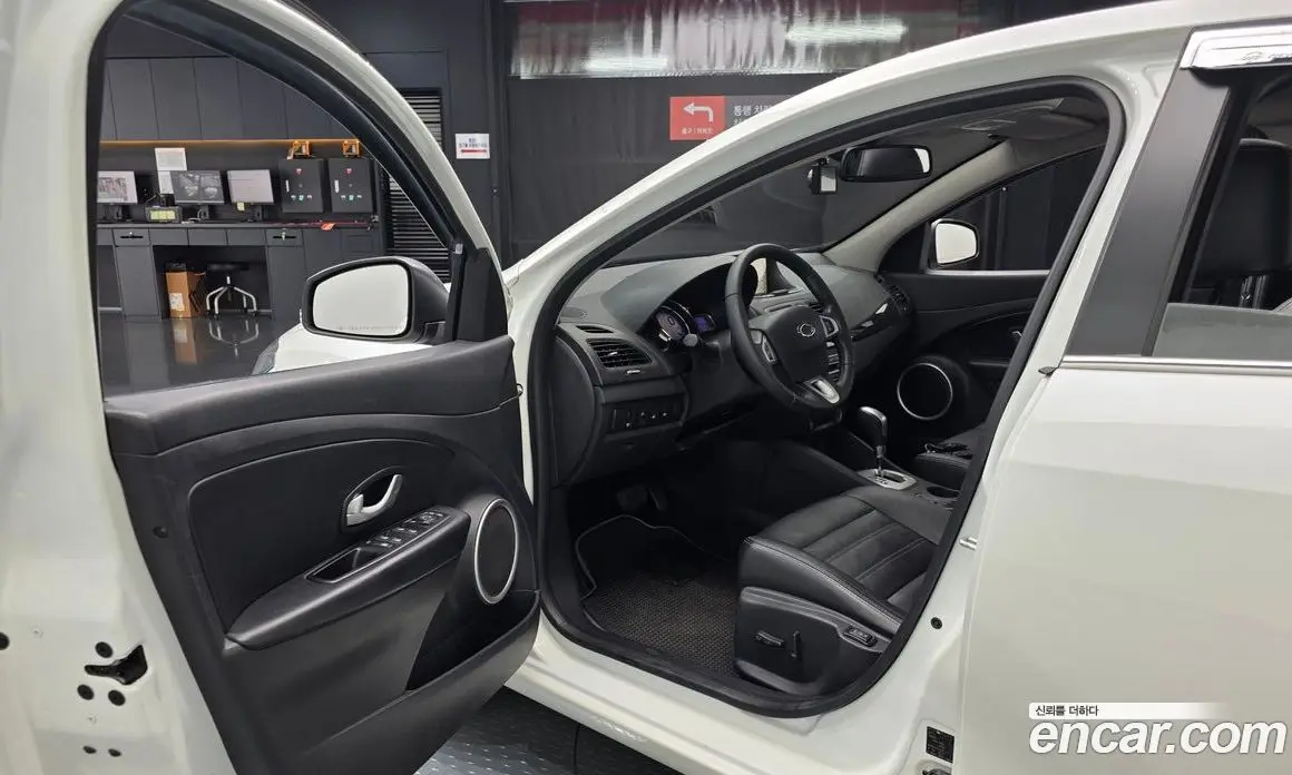 Renault (Samsung) SM3 2014 1.6 автомат (гидро), фото 13 Renault (Samsung) SM3 2014 1.6 автомат (гидро), фото 13