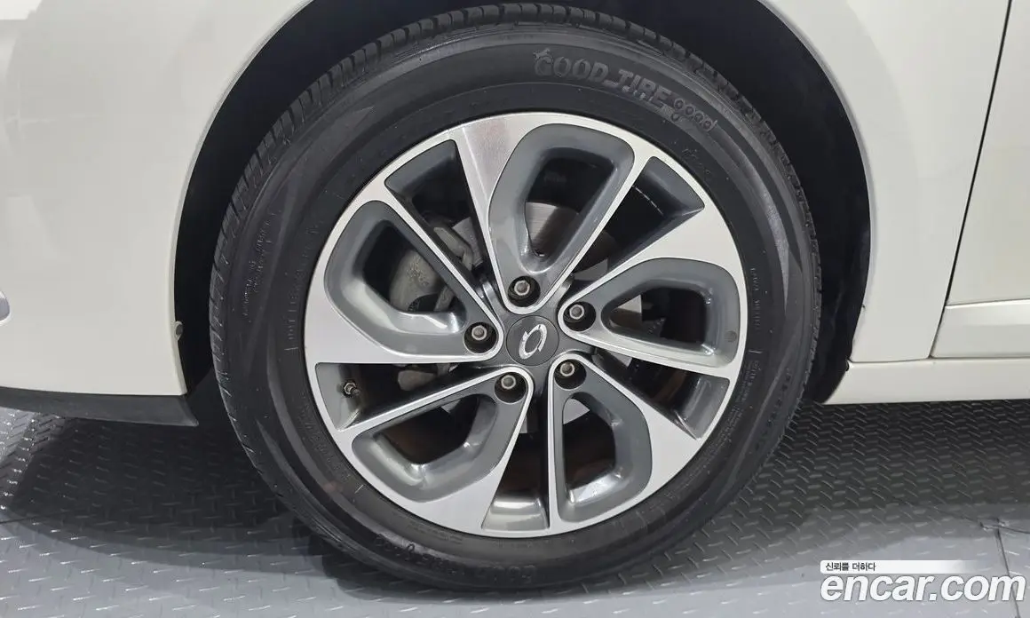 Renault (Samsung) SM3 2014 1.6 автомат (гидро), фото 5 Renault (Samsung) SM3 2014 1.6 автомат (гидро), фото 5