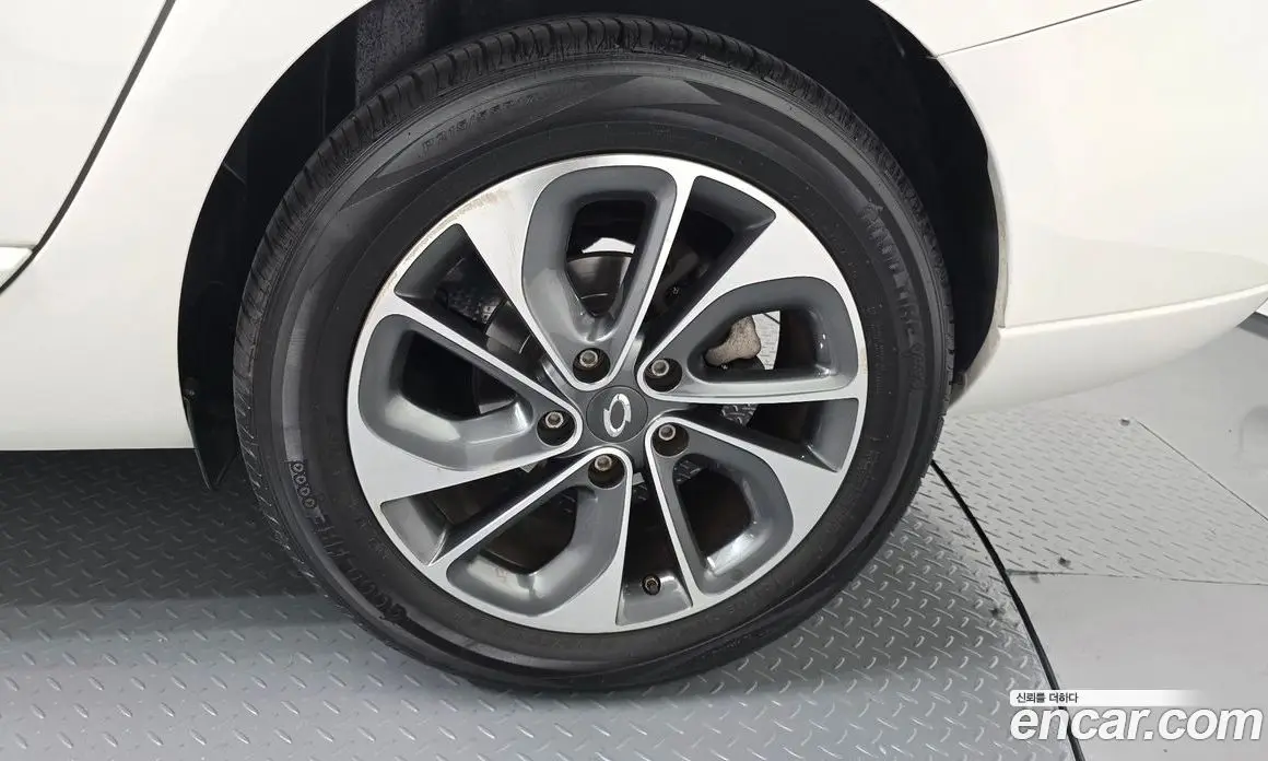 Renault (Samsung) SM3 2014 1.6 автомат (гидро), фото 7 Renault (Samsung) SM3 2014 1.6 автомат (гидро), фото 7