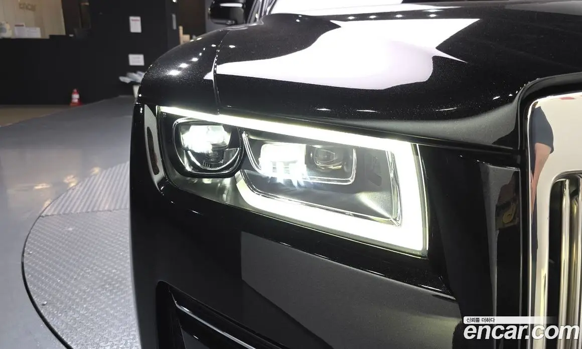 Rolls-Royce Ghost 2021 6.7 автомат (гидро), фото 8