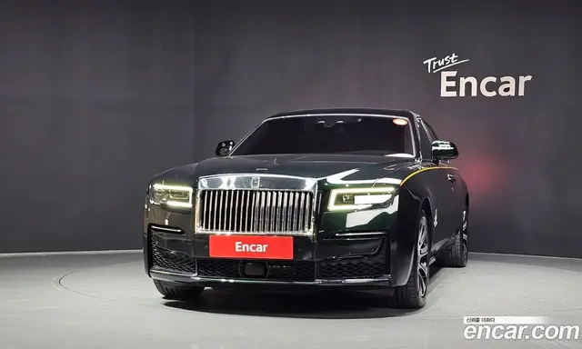 Rolls-Royce Ghost 2022 6.7 автомат (гидро), миниатюра 3