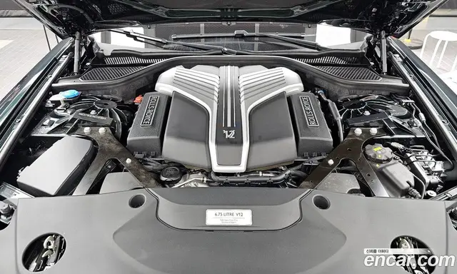 Rolls-Royce Ghost 2022 6.7 автомат (гидро), миниатюра 6