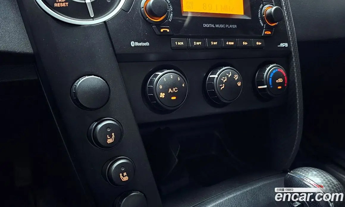 SsangYong Korando 2015 2.0 автомат (гидро), фото 15