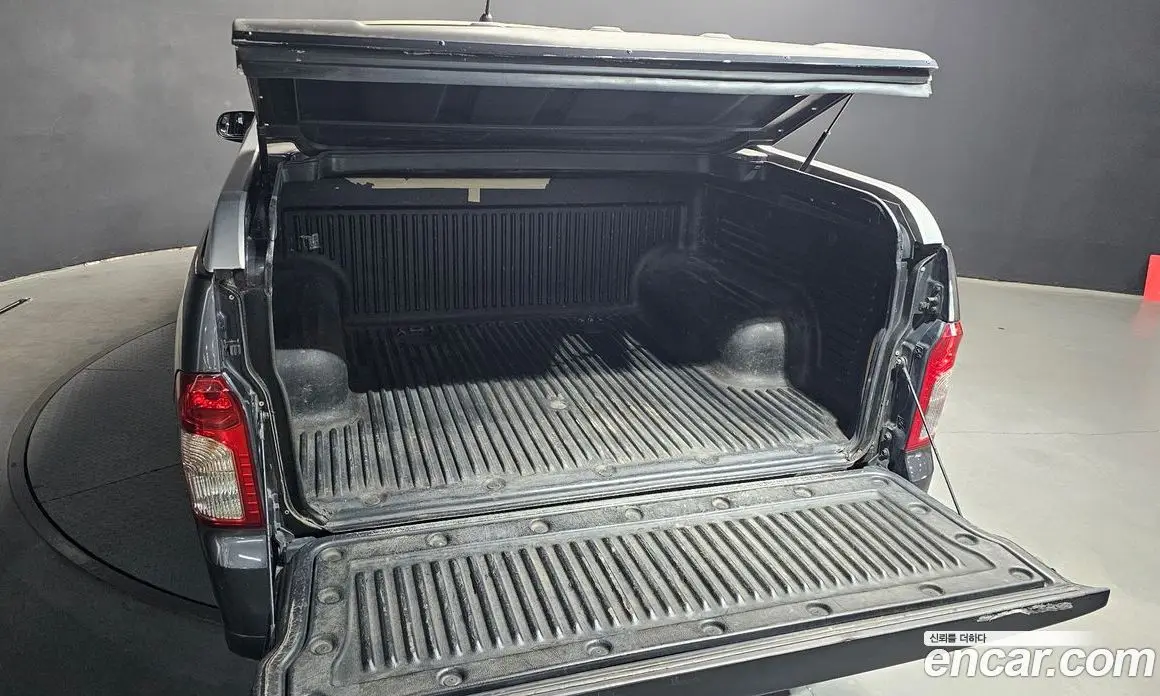 SsangYong Korando 2015 2.0 автомат (гидро), фото 20