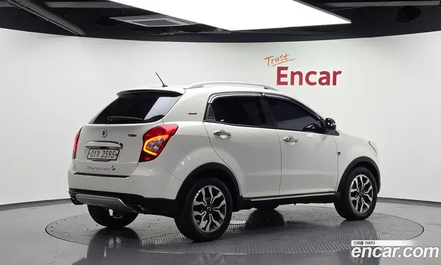 SsangYong Korando 2016 2.2 автомат (гидро), миниатюра 2