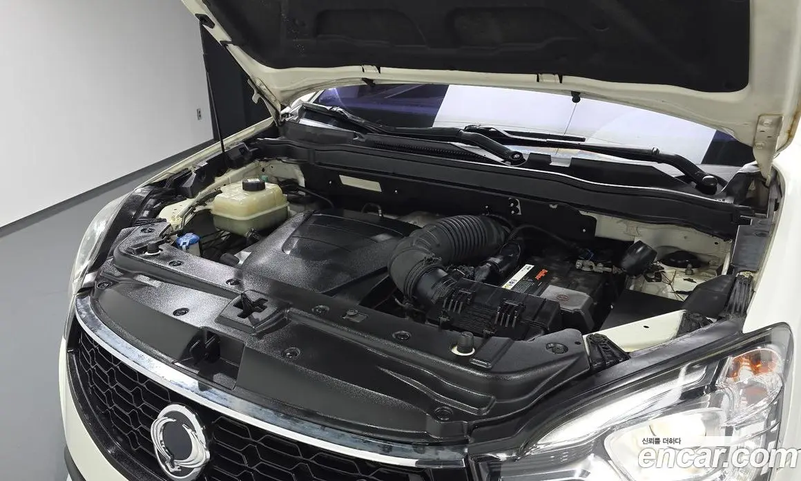 SsangYong Korando 2016 2.2 автомат (гидро), фото 6