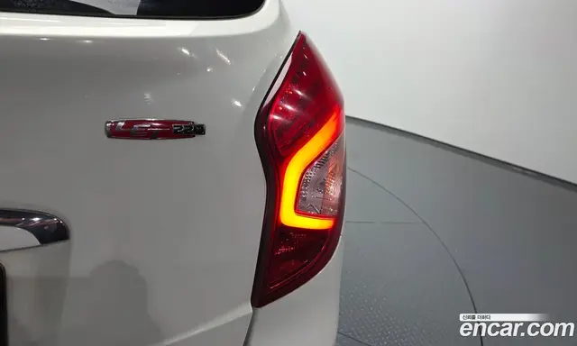 SsangYong Korando 2016 2.2 автомат (гидро), миниатюра 9