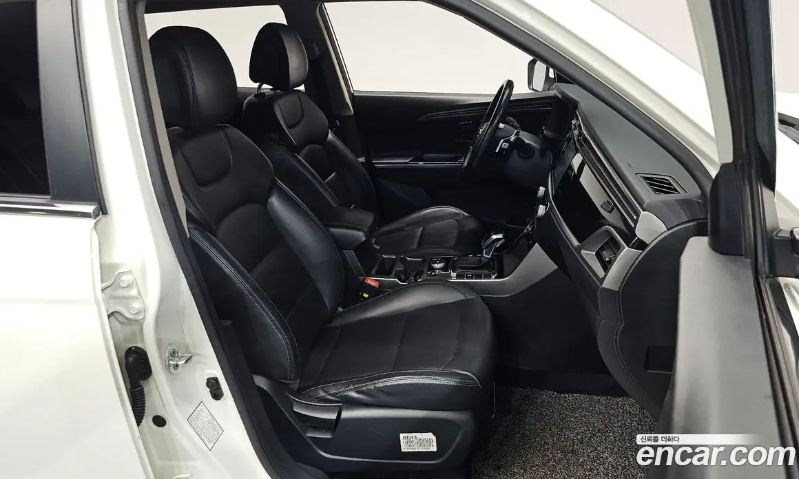 SsangYong Korando 2019 1.6 автомат (гидро), фото 15