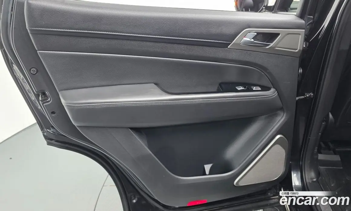 SsangYong Rexton 2018 2.2 автомат (гидро), фото 15 SsangYong Rexton 2018 2.2 автомат (гидро), фото 15