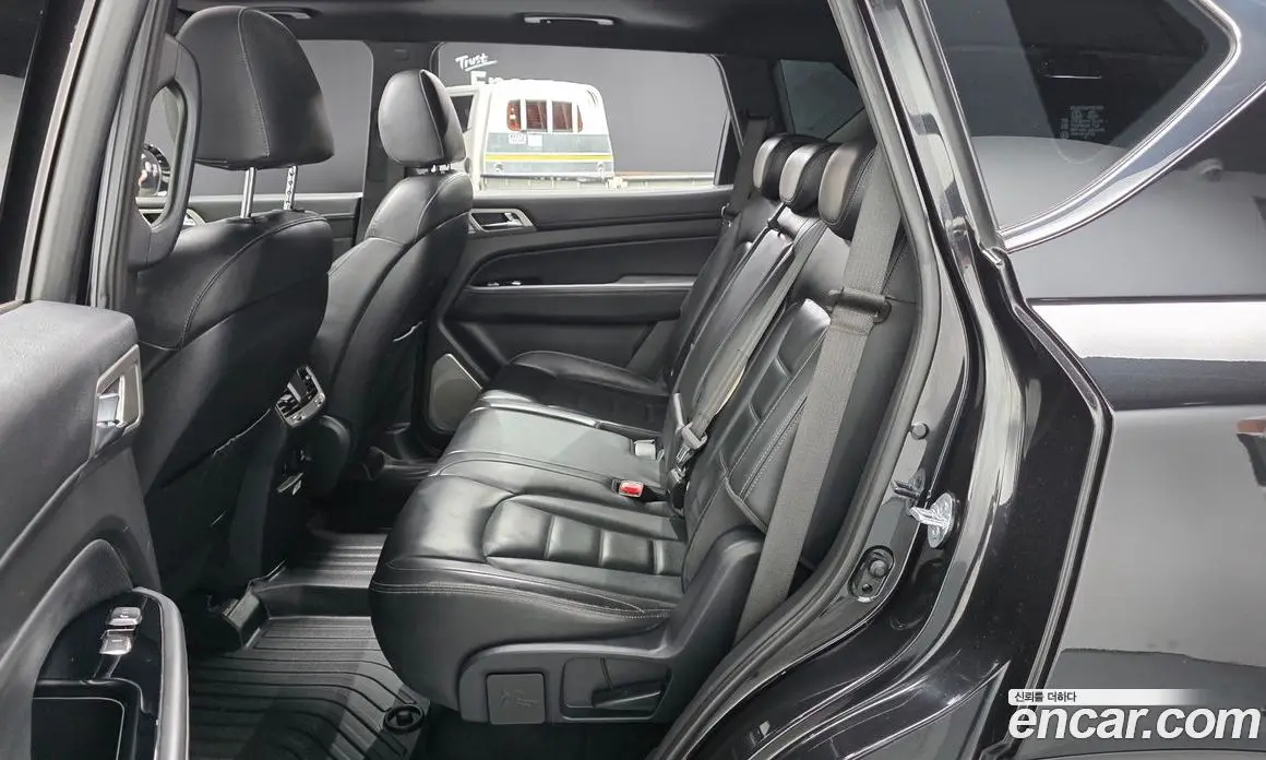 SsangYong Rexton 2018 2.2 автомат (гидро), фото 16 SsangYong Rexton 2018 2.2 автомат (гидро), фото 16