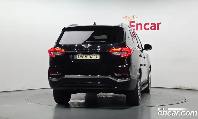 SsangYong Rexton 2018 2.2 автомат (гидро), миниатюра 4 SsangYong Rexton 2018 2.2 автомат (гидро), миниатюра 4
