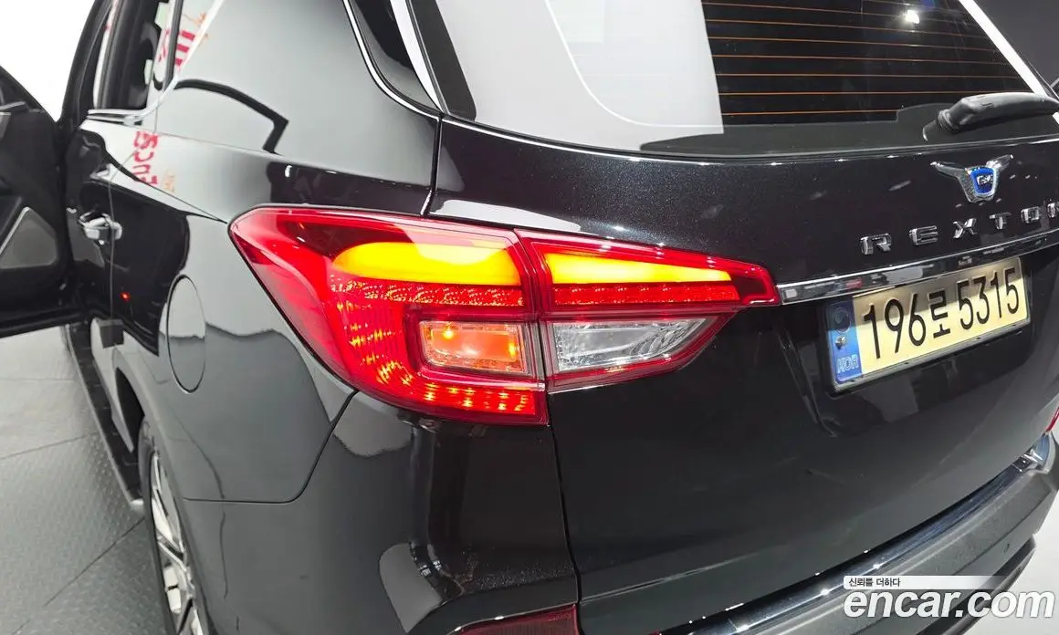 SsangYong Rexton 2018 2.2 автомат (гидро), фото 9 SsangYong Rexton 2018 2.2 автомат (гидро), фото 9