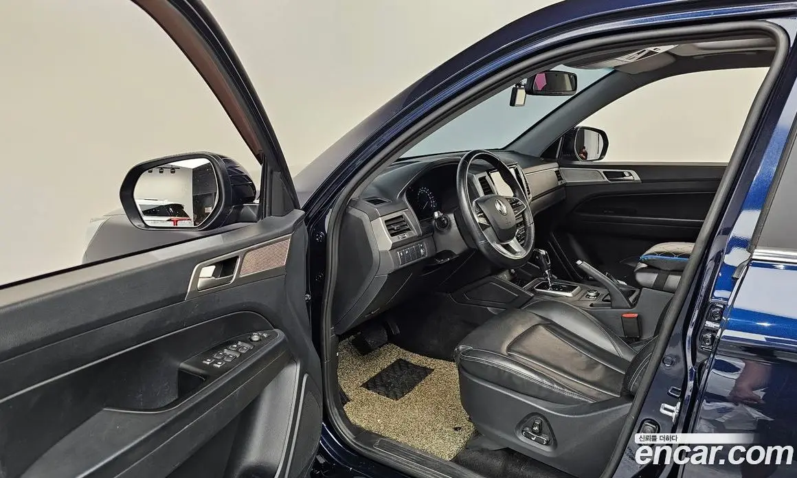 SsangYong Rexton 2018 2.2 автомат (гидро), фото 13 SsangYong Rexton 2018 2.2 автомат (гидро), фото 13