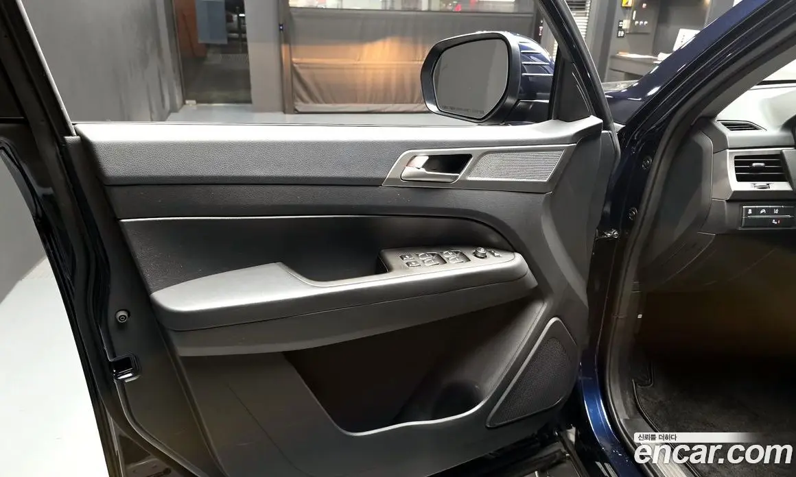SsangYong Rexton 2019 2.2 автомат (гидро), фото 14 SsangYong Rexton 2019 2.2 автомат (гидро), фото 14